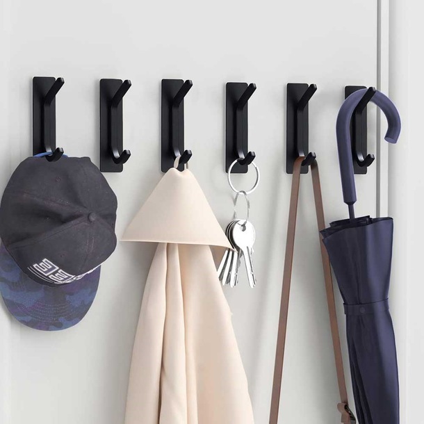 Easylife Self-Adhesive Hooks in Black, Size Pack Of 6