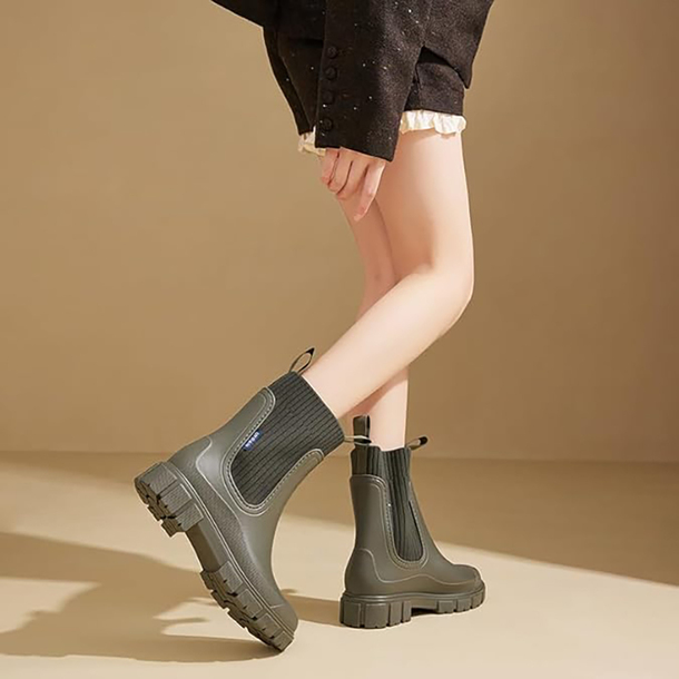 Easylife Chunky Platform Rain Boots in Green, Size 37