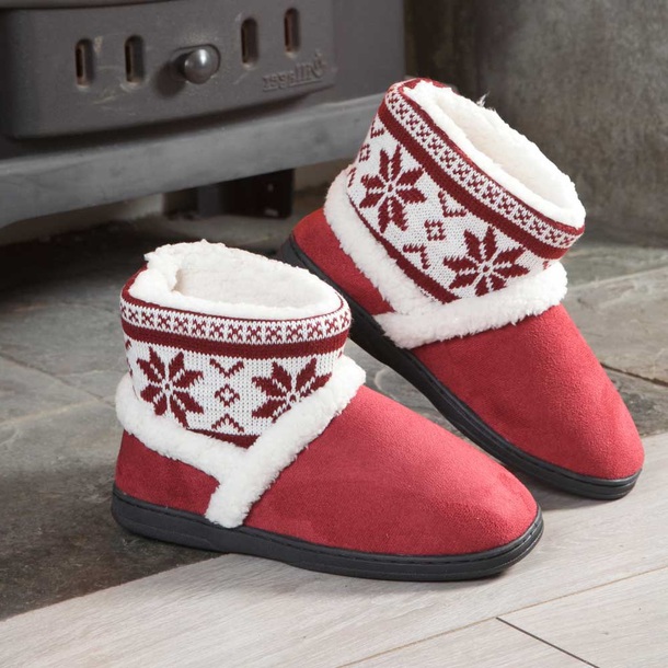 UK Size 7 Tim Slipper Navy